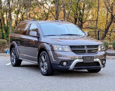 Серый Додж Джорни, объемом двигателя 3.6 л и пробегом 70 тыс. км за 5500 $, фото 1 на Automoto.ua