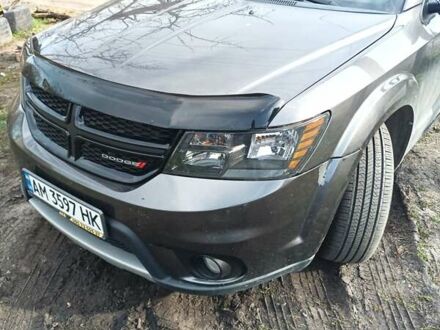 Додж Джорни 2015 в Житомире на Automoto.ua Серый Додж Джорни, объемом двигателя 3.6 л и пробегом 168 тыс. км за 9500 $, фото 1 на Automoto.ua