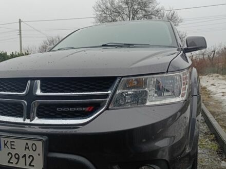 Серый Додж Джорни, объемом двигателя 2.4 л и пробегом 234 тыс. км за 10500 $, фото 1 на Automoto.ua