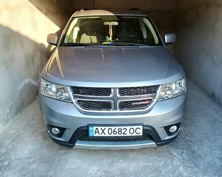 Серый Додж Джорни, объемом двигателя 2.4 л и пробегом 227 тыс. км за 12600 $, фото 1 на Automoto.ua