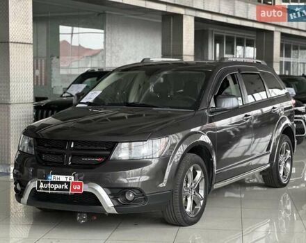 Серый Додж Джорни, объемом двигателя 2.4 л и пробегом 47 тыс. км за 11490 $, фото 1 на Automoto.ua