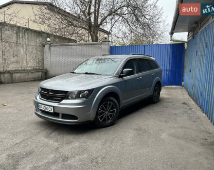 Сірий Додж Джорні, об'ємом двигуна 2.36 л та пробігом 149 тис. км за 12000 $, фото 1 на Automoto.ua
