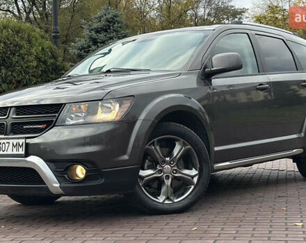 Додж Джорни 2016 в Днепре (Днепропетровске) на Automoto.ua Серый Додж Джорни, объемом двигателя 3.6 л и пробегом 201 тыс. км за 12999 $, фото 1 на Automoto.ua