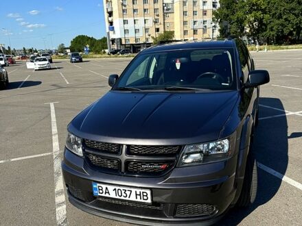 Додж Джорні 2017 у Кропивницькому (Кіровограді) на Automoto.ua Сірий Додж Джорні, об'ємом двигуна 2.4 л та пробігом 115 тис. км за 13000 $, фото 1 на Automoto.ua