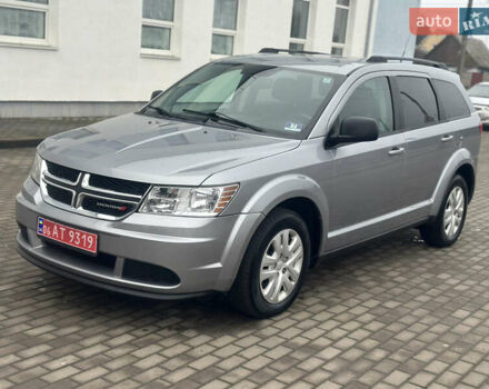 Серый Додж Джорни, объемом двигателя 2.4 л и пробегом 278 тыс. км за 10650 $, фото 1 на Automoto.ua