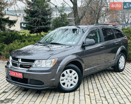 Серый Додж Джорни, объемом двигателя 2.36 л и пробегом 165 тыс. км за 10999 $, фото 1 на Automoto.ua