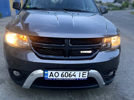 Серый Додж Джорни, объемом двигателя 3.6 л и пробегом 221 тыс. км за 13600 $, фото 1 на Automoto.ua