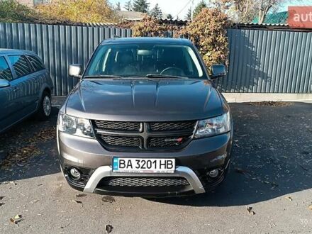 Серый Додж Джорни, объемом двигателя 3.6 л и пробегом 162 тыс. км за 13500 $, фото 1 на Automoto.ua