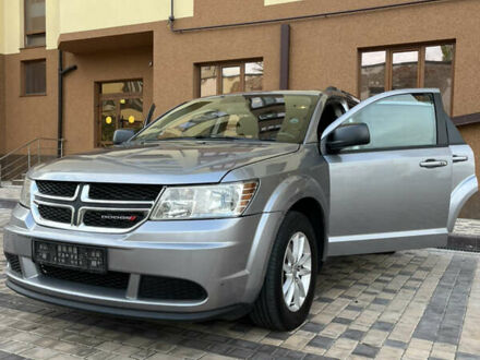 Серый Додж Джорни, объемом двигателя 2.36 л и пробегом 250 тыс. км за 9999 $, фото 1 на Automoto.ua