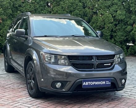 Серый Додж Джорни, объемом двигателя 2.4 л и пробегом 227 тыс. км за 11000 $, фото 1 на Automoto.ua