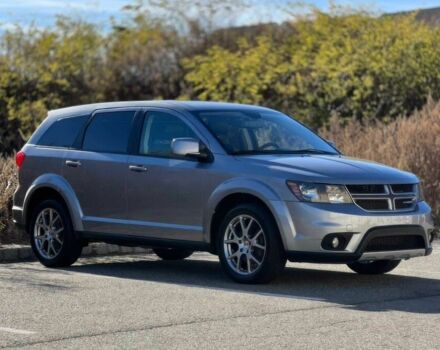 Серый Додж Джорни, объемом двигателя 3.6 л и пробегом 63 тыс. км за 6800 $, фото 1 на Automoto.ua