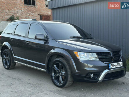 Додж Джорни 2017 в Сумах на Automoto.ua Серый Додж Джорни, объемом двигателя 3.6 л и пробегом 180 тыс. км за 13300 $, фото 1 на Automoto.ua