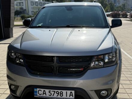 Сірий Додж Джорні, об'ємом двигуна 2.4 л та пробігом 101 тис. км за 12300 $, фото 1 на Automoto.ua