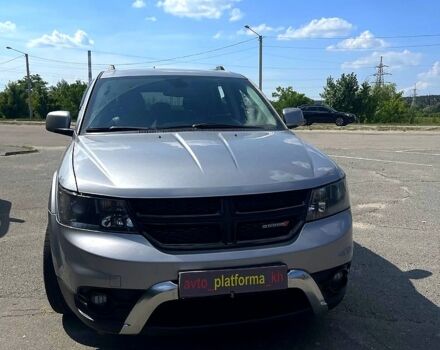 Серый Додж Джорни, объемом двигателя 3.6 л и пробегом 142 тыс. км за 13200 $, фото 1 на Automoto.ua