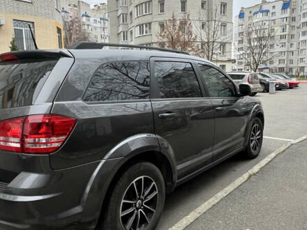 Серый Додж Джорни, объемом двигателя 2.36 л и пробегом 168 тыс. км за 12000 $, фото 1 на Automoto.ua