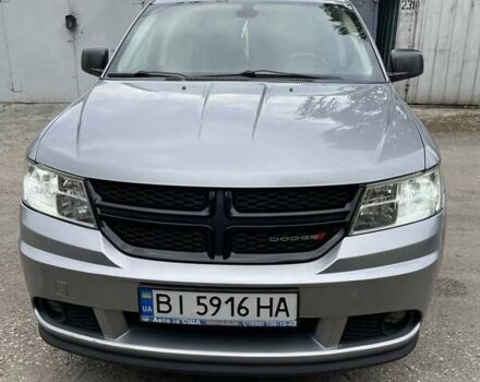 Серый Додж Джорни, объемом двигателя 2.36 л и пробегом 141 тыс. км за 10500 $, фото 1 на Automoto.ua