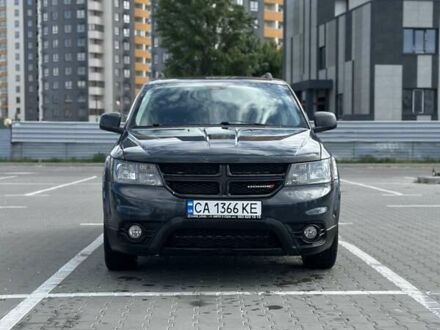Додж Джорни 2018 в Киеве на Automoto.ua Серый Додж Джорни, объемом двигателя 2.36 л и пробегом 144 тыс. км за 15000 $, фото 1 на Automoto.ua