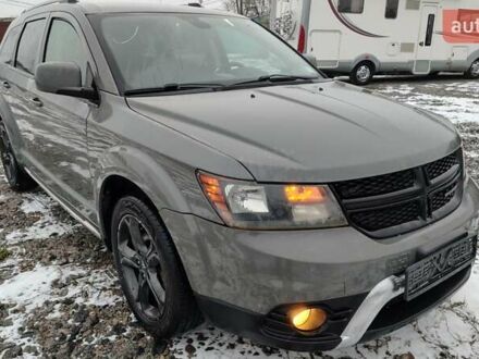 Серый Додж Джорни, объемом двигателя 0 л и пробегом 150 тыс. км за 12300 $, фото 1 на Automoto.ua