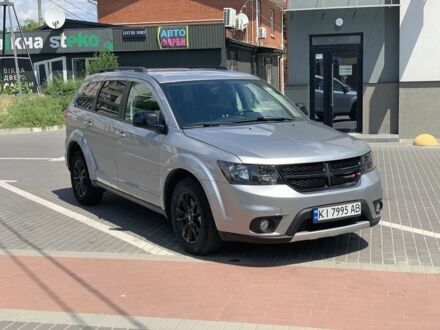 Додж Джорни 2019 в Белой Церкве на Automoto.ua Серый Додж Джорни, объемом двигателя 2.4 л и пробегом 111 тыс. км за 12700 $, фото 1 на Automoto.ua