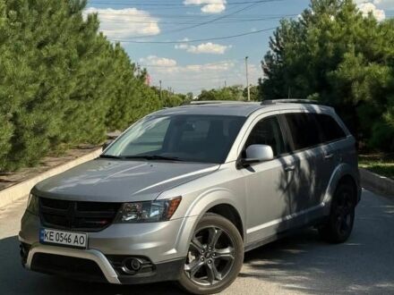 Сірий Додж Джорні, об'ємом двигуна 2.4 л та пробігом 127 тис. км за 14571 $, фото 1 на Automoto.ua