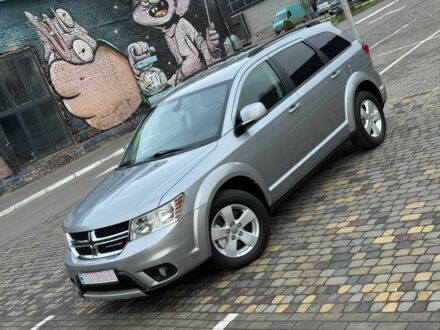 Серый Додж Джорни, объемом двигателя 2.4 л и пробегом 124 тыс. км за 13499 $, фото 1 на Automoto.ua