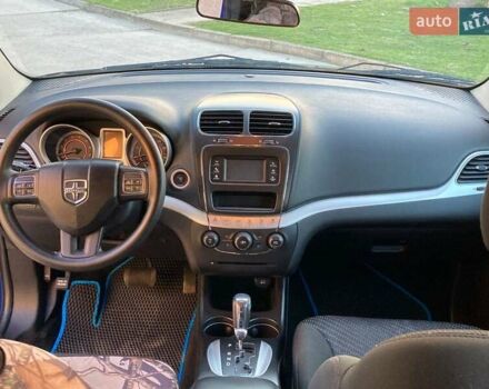 Синій Додж Джорні, об'ємом двигуна 2.4 л та пробігом 198 тис. км за 10200 $, фото 9 на Automoto.ua