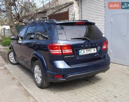 Синий Додж Джорни, объемом двигателя 2.4 л и пробегом 96 тыс. км за 12000 $, фото 1 на Automoto.ua