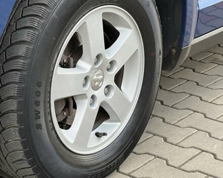 Синий Додж Джорни, объемом двигателя 2 л и пробегом 312 тыс. км за 7000 $, фото 13 на Automoto.ua