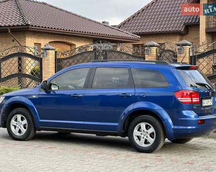 Синий Додж Джорни, объемом двигателя 2 л и пробегом 312 тыс. км за 7000 $, фото 3 на Automoto.ua