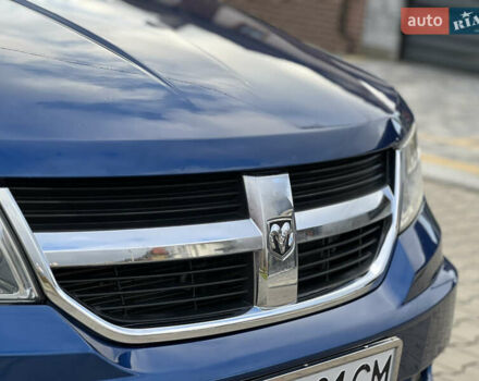 Синий Додж Джорни, объемом двигателя 2 л и пробегом 312 тыс. км за 7000 $, фото 5 на Automoto.ua