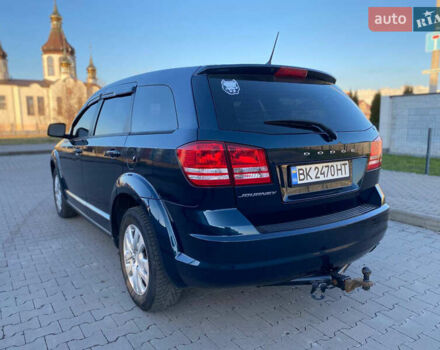 Синій Додж Джорні, об'ємом двигуна 2.36 л та пробігом 204 тис. км за 9000 $, фото 4 на Automoto.ua