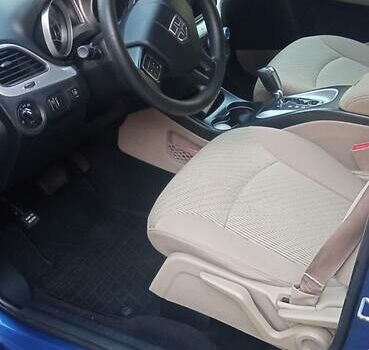 Синій Додж Джорні, об'ємом двигуна 2.4 л та пробігом 260 тис. км за 9900 $, фото 9 на Automoto.ua