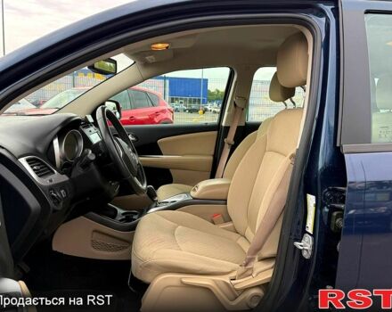 Синий Додж Джорни, объемом двигателя 2.4 л и пробегом 214 тыс. км за 9299 $, фото 6 на Automoto.ua