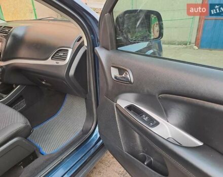 Синій Додж Джорні, об'ємом двигуна 2.4 л та пробігом 200 тис. км за 8500 $, фото 19 на Automoto.ua