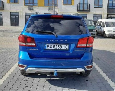 Синий Додж Джорни, объемом двигателя 2.4 л и пробегом 249 тыс. км за 11900 $, фото 3 на Automoto.ua