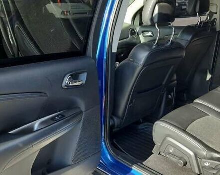 Синий Додж Джорни, объемом двигателя 2.36 л и пробегом 249 тыс. км за 11900 $, фото 9 на Automoto.ua