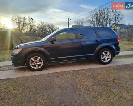 Синій Додж Джорні, об'ємом двигуна 2.4 л та пробігом 200 тис. км за 8500 $, фото 2 на Automoto.ua