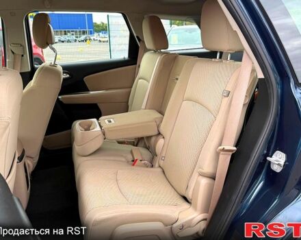 Синий Додж Джорни, объемом двигателя 2.4 л и пробегом 214 тыс. км за 9299 $, фото 5 на Automoto.ua