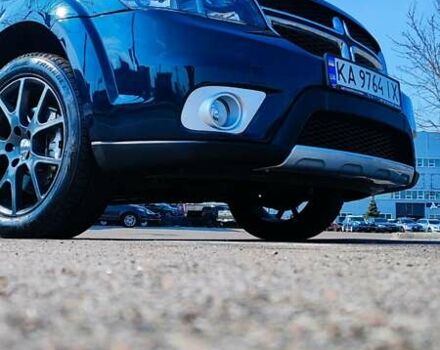 Синий Додж Джорни, объемом двигателя 2.36 л и пробегом 222 тыс. км за 11000 $, фото 1 на Automoto.ua