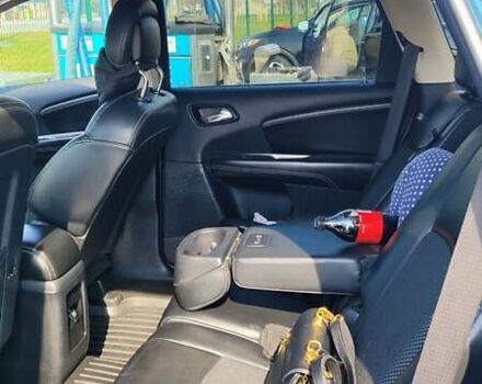 Синий Додж Джорни, объемом двигателя 2.36 л и пробегом 222 тыс. км за 11000 $, фото 13 на Automoto.ua