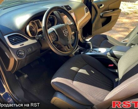 Синий Додж Джорни, объемом двигателя 3.6 л и пробегом 166 тыс. км за 13000 $, фото 8 на Automoto.ua