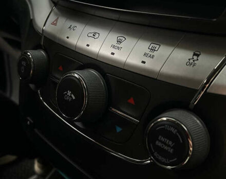 Синій Додж Джорні, об'ємом двигуна 2.36 л та пробігом 91 тис. км за 11500 $, фото 3 на Automoto.ua