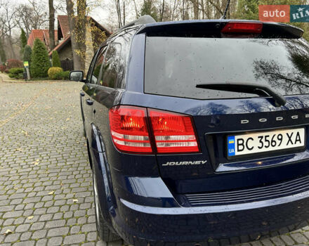 Синій Додж Джорні, об'ємом двигуна 2.36 л та пробігом 180 тис. км за 9500 $, фото 6 на Automoto.ua