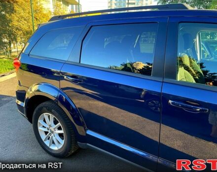 Синий Додж Джорни, объемом двигателя 3.6 л и пробегом 166 тыс. км за 13000 $, фото 4 на Automoto.ua