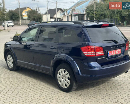 Синий Додж Джорни, объемом двигателя 2.4 л и пробегом 173 тыс. км за 11499 $, фото 6 на Automoto.ua