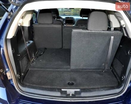 Синий Додж Джорни, объемом двигателя 2.36 л и пробегом 200 тыс. км за 9999 $, фото 6 на Automoto.ua