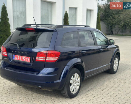 Синий Додж Джорни, объемом двигателя 2.4 л и пробегом 173 тыс. км за 11499 $, фото 3 на Automoto.ua
