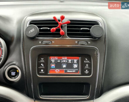 Синий Додж Джорни, объемом двигателя 2.36 л и пробегом 134 тыс. км за 11490 $, фото 25 на Automoto.ua