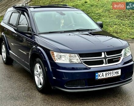 Синий Додж Джорни, объемом двигателя 2.36 л и пробегом 195 тыс. км за 11500 $, фото 3 на Automoto.ua