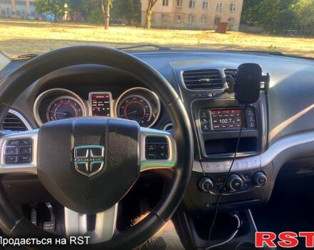 Синий Додж Джорни, объемом двигателя 2.4 л и пробегом 150 тыс. км за 13200 $, фото 5 на Automoto.ua